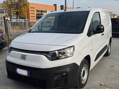 Usata Fiat Doblò 2023 Bianco Monovolume