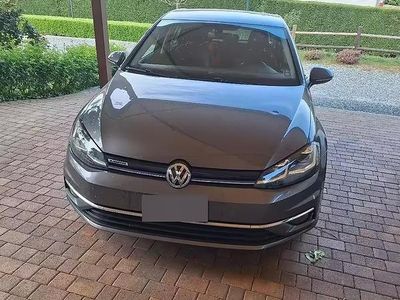 Usata VW Golf VII 130 CV (95 kW) 2019 Grigio Berlina