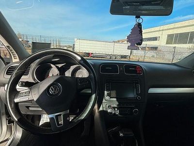 Usata VW Golf VI 140 CV (102 kW) 2010 Grigio Utilitaria