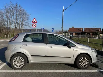 Usata Fiat Punto Evo S 69 CV (50 kW) 2011 Grigio Utilitaria