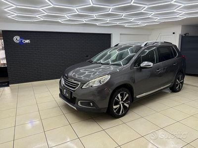Usata Peugeot 2008 Allure 120 CV (88 kW) 2016 Grigio SUV