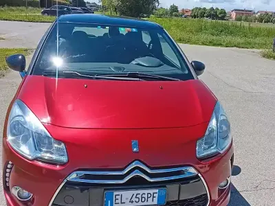 Usata Citroën DS3 95 CV (69 kW) 2012 Rosso Berlina