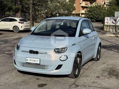 Usata Fiat 500e Icon 86 kW (118 CV) 2021 Blu Berlina