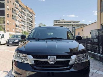 Käytetty Fiat Freemont Lounge 140 HP (102 kW) 2012 Sininen Katumaasturi