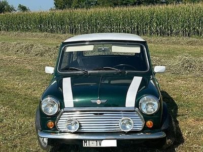 Usata Mini Cooper 61 CV (44 kW) 1991 Verde Utilitaria