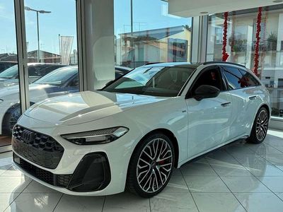 Bianco Nuova 2025 Audi A5 S-Line Station wagon | 77.700 € (Molto cara)
