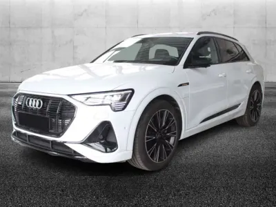 Usata Audi e-tron S-Line 158 kW (215 CV) 2022 Bianco SUV