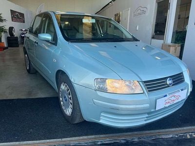 Usata Fiat Stilo Active 103 CV (75 kW) 2004 Azzurino metallizzato Berlina