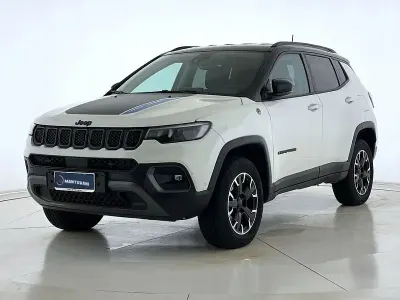 Usata Jeep Compass Trailhawk 240 CV (176 kW) 2023 Bianco SUV