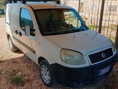 Usata Fiat Doblò 103 CV (75 kW) 2008 Bianco Monovolume