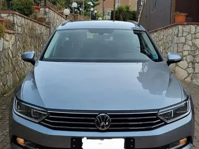 Usata VW Passat Business 150 CV (110 kW) 2017 Grigio Station wagon