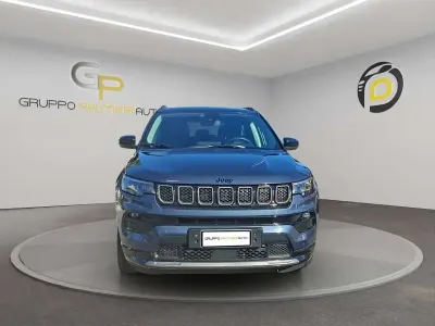 Usata Jeep Compass 179 CV (131 kW) 2023 Blu/azzurro SUV