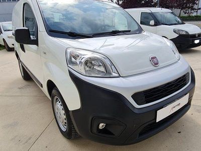 Usata Fiat Fiorino 80 CV (58 kW) 2018 Bianco Monovolume