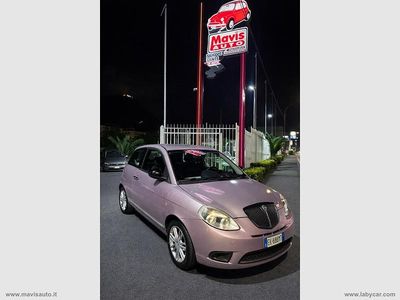 Usata Lancia Ypsilon 74 CV (54 kW) 2011 Utilitaria