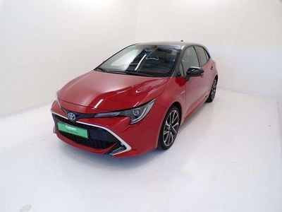 Usata Toyota Corolla Lounge 152 CV (111 kW) 2019 Rosso Station wagon