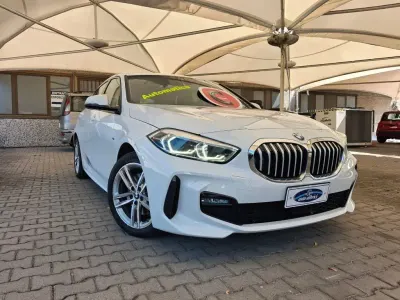 Usata BMW 116 M Sport 109 CV (80 kW) 2022 Pastello  bianco Utilitaria