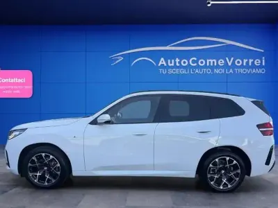 Usata BMW iX3 M Sport 144 kW (197 CV) 2025 Grigio SUV