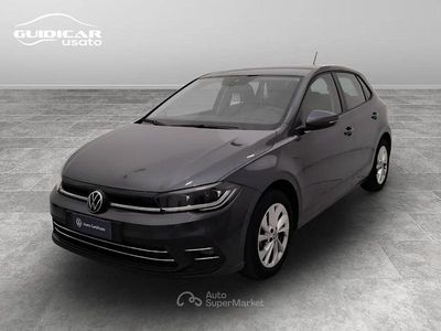 Usata VW Polo Style 95 CV (69 kW) 2025 Grigio Utilitaria