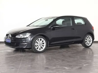 Käytetty VW Golf VII Comfortline 110 HP (80 kW) 2016 Musta Sedan