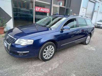 Usata VW Passat Comfortline 150 CV (110 kW) 2010 Blu/azzurro Station wagon