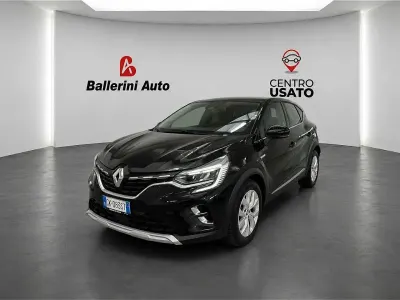 Usata Renault Captur Zen 91 CV (66 kW) 2022 Nero SUV