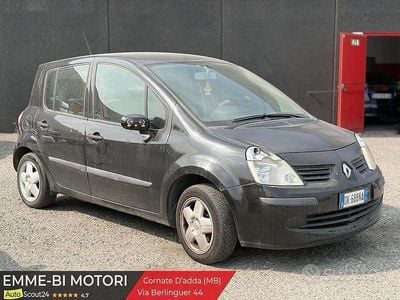 Usata Renault Modus Dynamique 75 CV (55 kW) 2007 Nero Monovolume