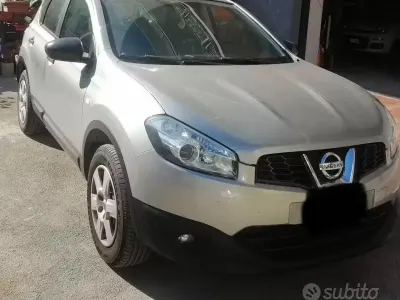 Usata Nissan Qashqai 117 CV (86 kW) 2010 Grigio SUV