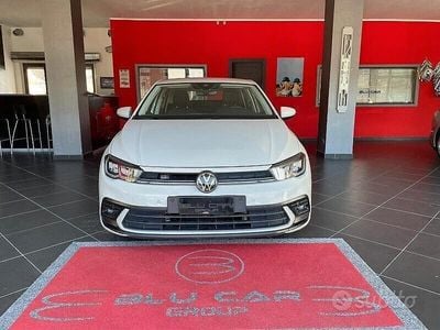 Usata VW Polo Life 95 CV (69 kW) 2023 Beige Utilitaria