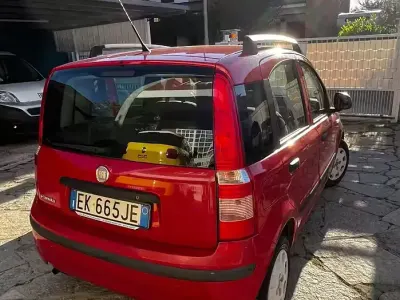 Usata Fiat Panda 69 CV (50 kW) 2011 Rosso Utilitaria