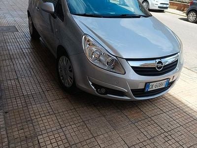 Usata Opel Corsa 2009 Grigio Utilitaria