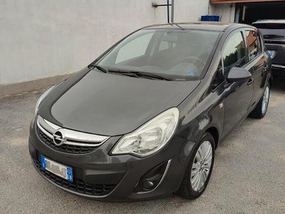 usata Opel Corsa 1.2 BZ 85CV COSMO - 2011