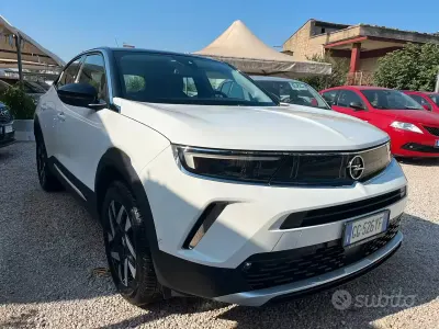 Usata Opel Mokka 101 CV (74 kW) 2021 Bianco SUV