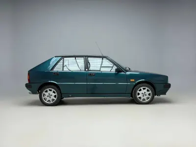 Usata Lancia Delta 80 CV (58 kW) 1991 Verde Utilitaria