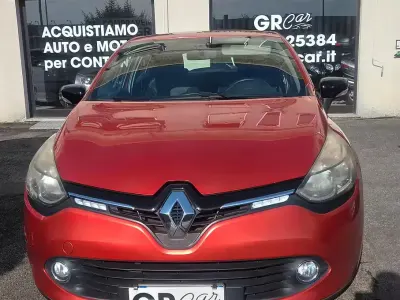 Usata Renault Clio IV 72 CV (52 kW) 2014 Rosso Berlina