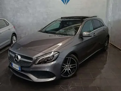 Usata Mercedes A200 Premium 136 CV (100 kW) 2017 Grigio Utilitaria