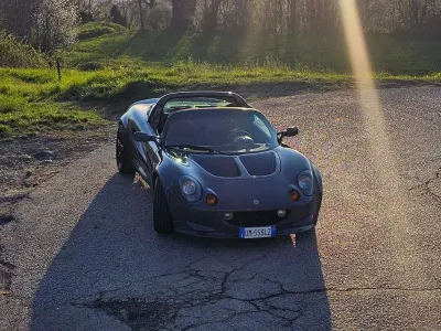 Usata Lotus Elise 121 CV (88 kW) 1998 Grigio Cabrio