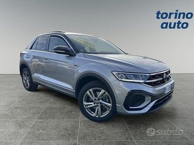 Usata VW T-Roc R-line 150 CV (110 kW) 2023 Grigio SUV