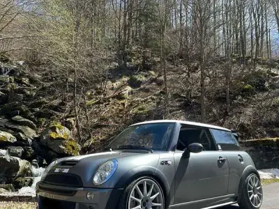 Usata Mini John Cooper Works Coupé 288 CV (211 kW) 2005 Grigio Coupé