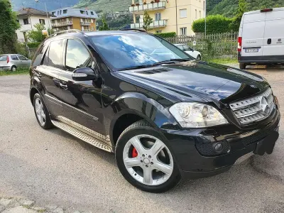 Usata Mercedes ML320 224 CV (164 kW) 2007 SUV
