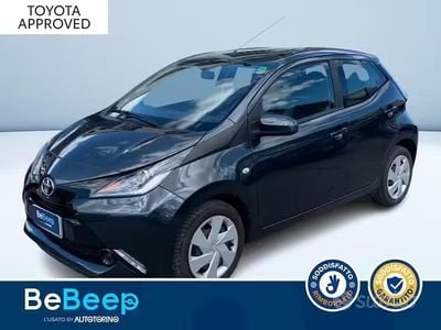 Usata Toyota Aygo X-play 69 CV (50 kW) 2015 Grigio metallizzato Utilitaria