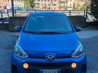 Usata Hyundai i10 Advanced 67 CV (49 kW) 2019 Bluazzurro Utilitaria