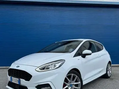 Usata Ford Fiesta ST-Line 140 CV (102 kW) 2019 Bianco Utilitaria