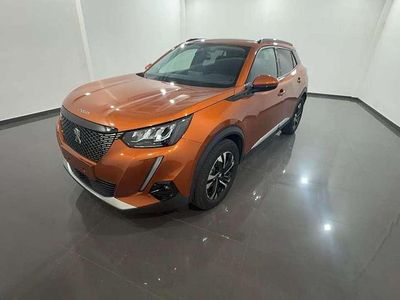 Usata Peugeot 2008 Allure 101 CV (74 kW) 2021 Arancione SUV