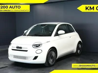 Nouvelle Fiat 500 65 ch (47 kW) 2026 Blanc Berline