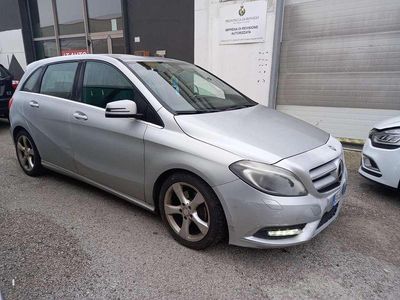 Argento Usata 2014 Mercedes 180 Executive Berlina | 6900 €
