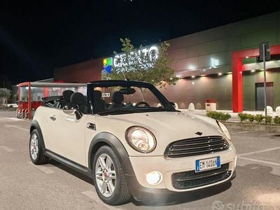 Usata Mini Cooper Cabriolet 112 CV (82 kW) 2012 Bianco Cabrio