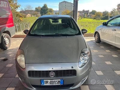 Usata 2008 Fiat Grande Punto Utilitaria | 1400 €