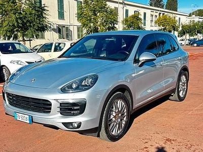 Usata Porsche Cayenne 2015 Grigio SUV