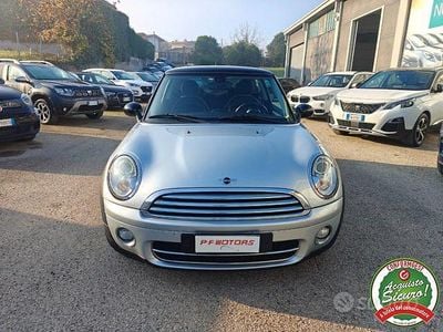 Usata Mini Cooper D Chili 108 CV (79 kW) 2007 Grigio Utilitaria