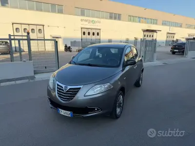 Usata Lancia Ypsilon